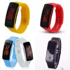 Pojkar Tjejer Digital Watch Present Barn LED Bracelet Elektronik Armbands Klockor Multicolor Plastband 1DH J2