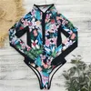 Baddräkt Sexig Långärmad Badkläder Kvinnor Skriv ut Baddräkt Strand Slitage Back Cut Swimming Passar Monokini 210712