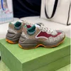 Дизайнерские засоры обувь Rhyton кроссовки Beigee Men Trainers Vintage Luxury Chaussures Ladies Designers Sneakers Seankersize 35-45 MA001