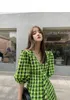 Elegante groene plaid partij vrouwen slanke v-hals lantaarn mouw werk casual jurk vrouwelijke zomer straat stijl jurken vestido 210514