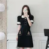 夏のビンテージ韓国のニットミニドレス女性半袖ボウタイポケット刺繍ファッションエレガントな女性ドレスMujer 210513