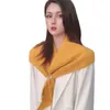 韓国の三角形の女性のための女性の屋外のソリッドカラーの暖かいショールクリエイティブな二重摩耗結び目ギフトスカーフ220106