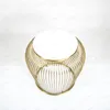 Mobilier commercial lanterne ronde pouf tabouret à base de fil métallique doré chaise creuse nordique fer chromé
