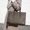 Geldbörsen Einfache Handtasche neue Mode vielseitig und Winteratmosphäre Damen mittleren Alters Einkaufstasche große Kapazität Handtasche Black Friday