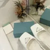 Mode vrouwen designer jurk schoenen platte hoofd bruiloft formele schoen lederen party sandalen met doos q-139