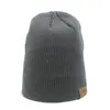 Cashmere Blend Knit Hat mais de camada dupla é respirável sem perder a temperatura unissex Uma tampa de caveira pode adicionar pompoms gorro/tampas de crânio oliv22