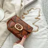 Torby wieczorowe damski wzór węża na ramię Mała kwadratowa torba posłańca pu moda serpentynowa torebka łańcucha dla lady mini crossbody torebki