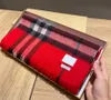 Diseñadores RECESTRA DE CABLEZA DE CABLEZA Soft Soft Pluess Soft Buff Classic Plaid Impresión Femenina para mujeres Bufandas Tamaño de 180x35 cm Bufandas de negocios de moda de alta calidad