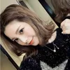 Wiosna i jesień Koreańska wersja Okrągłego Szyi Star Bright Silk Sweter Black Sweter Kobiety Luźna Koszula 210427