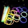 100 pcs / set 8 cores brilhantes brilhos fulgor sticks brinquedos fluorescence luz néon evento festivo festivo suprimentos concert decoração