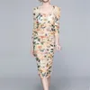 Projektant mody Wiosna Jesień Damska Dress Rose Floral-Print Slim Sukienki Square Collar Yellow Bodycon Robe 210421