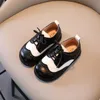 フラットシューズファッションユニセックスカジュアル子供革スニーカーのための子供のスニーカーの女の赤ちゃん2021秋幼児1 2 3 4 5 6年