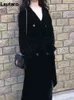 LAUTARO Kış Uzun Siyah Faux Makaslı Vizon Kürk Trençkot Kadınlar için Kol Kemer Kruvaze İngiliz Tarzı Moda 211220