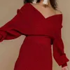 Robe pull pour femmes gratuites Ensemble sexy col en V manches chauve-souris pull en tricot jupe élégante deux pièces 210524