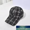 Mixed thread floral plaid woolen thick autumn and winter all-match men and women's fashion trend is adjustable hardtop baseball hat Factory price expert design