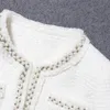 白いツイードの女性のジャケット手作りのビーズ春/秋/冬のウールのコートウールの古典的なジャケットの女性