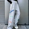 Плюс размер для спортивных штангой унисекс хип-хоп весенние свободные ноги уличные одежды широкогазовые брюки случайные граффити печатные спортивные брюки 210715
