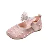 Moda Sapatos Com Laço e Pérola Infantil Designer Primavera Verão Chaussures Filles Baby Girl Chaussures Pour Enfants Crianças Sandálias Casuais Rosa Prateado Cores