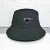 Bucket Hat Beanies Designer Sol Baseball Keps Herr Kvinnor Utomhusmode Sommar Strand Solhatt Fiskarhattar 5 Färg