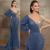 Blaue neue Abendkleider Juwel Hals Perlen Paillettenspitze Langarm Mermaid Prom Kleider Sweep Zug Custom Illusion Roben de de