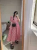 Korjpaa Kvinnor Klänning Sommar Koreanska Chic Girl Åldersreducerande Söt Rund Neck Loose Puff Sleeve Big Swing Daisy Plaid Vestidos 210526