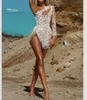 Ruffle Beach Summer Vestidos Sexy Backless V-Neck Praia Mini Vestido Um Ombro Sequin Bordado Elegante