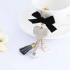 XDPQQ Europe and America New Fashion Rhinestone Love Keychain Pendant Bowknot Pearl Tassel Metal Keychain Pendant G1019