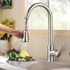 Rozin Szczotkowany nikiel Kromka kuchenna Pojedynczy Otwór Wyciągnij Spout Kitchen Sink Mikser Tap Opryskiwacz Head Chrome / Black Mixer Tap 210724