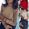 Europa och Amerika Knapp Dekorerad Solid Färg Bottom Sweater Kvinnor Ruffled Långärmad Kvinnors Knitwear 12587 210508