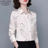 Jedwabiu Satynowe Beżowe Koszulki Polo Topy Office Lady Paski Bluzki Kobiety Jesień Z Długim Rękawem Plus Rozmiar 4XL Cardigan Blusas 10459 210417