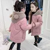 Kızların pamuk ceket yastıklı ceket yeni çocuk kapüşonlu ceket büyük çocuklar artı polar dış giyim uzun sıcak kız kar ceket TZ792 H0909