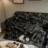 Täcken Nordic Black Enkel Sofa Handduk Dirty-Resistent Nå Slip Filtet Och Kasta För Bed Full Cover Custion Geometri