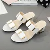 Xingdeng Girl Zomer Ronde Teen Sandaal Gladiator Square Heel Slipper 35-43 Lady Mode Elegante Geopende Teen Slipper 210715