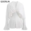 Vintage Beyaz Pileli Bluz Kadınlar Flare Uzun Kollu Derin V Boyun Elbiseler Kadın Moda Giysileri Kızlar 210601