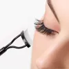 mascara con applicatore di pettine