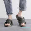 Sandales pantoufles hommes pantoufles 2022 nouveau été mode vêtements d'extérieur en plein air sauvage mot boucle semelle souple chaussures de plage 220224