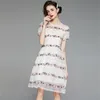 Runway Summer Women Elegant Sweet Lace Blommor Broderi Party Dress Vintage Ladies O-Neck Kortärmad Casual Slank Vit 210519