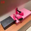 Mode luxe ontwerper sandalen vrouwen sexy zwart leer hoge hakken rode trouwjurk met doosmaat 35-42