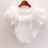 Koreański urodzony dziecięce ubrania romper onesie dla malucha ruffles koronkowy strój urodziny biały chrzest odzież 210529