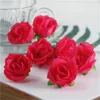 Couronnes de fleurs décoratives 50 pièces tête de fleur artificielle Roses en fleurs de soie pour voiture de mariage Decora bricolage guirlande matériel Simulation faux