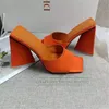 Novelty Triangle Block Heels Runway Mules Lady Square Open Toe Print Satin Slingbacks Sandaler för Girls Women Summer Dress Shoes