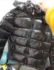 M￤n ner quiltad nylonjacka blixtl￥sfickor svarta parkas designer man sned-off l￶stagbar huva varm vinterrock