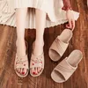 Pantoufles en lin pour femmes, pantoufles d'été pour la maison, sandales de sol brodées en coton et lin avec semelles souples, 2024