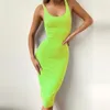 Fluorescencja Kolor Neon Green Spaghetti Pasek Kobiety Sukienka Sexy Bodycon Bandaż Midi Party Club Tank Bez rękawów Sukienka dla damskich 210518