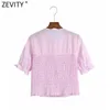 Zevity Women Sweet hollowアウト刺繍フリルピンクシャツ女性パフスリーブバックプリーツブラウスRoupasシッククロップトップLS9403 210603