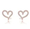 Designer Love Heart Stud Boucles d'oreilles avec cristal plaqué or 18 carats Boucles d'oreilles en diamant brillant pour femme Zircon blanc