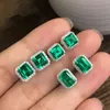 Huitan Gorgeous Green Cubic Zirconia Stud Örhängen för Kvinnor Noble Bröllopsfest Örhängen Fine Födelsedagspresent Lady Mode Smycken