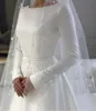 Vestido de Novia 2022 Lange mouwen Moslim Bruids Trouwjurk met Sluieren Applicaties Kant Satijn A-lijn Simple Bride Jurk Robe de Mariage