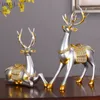 Estilo Nórdico Luz Luxo Televisão de Vinho Armário Início Ornamentos Criativos Decorativos Resina Deer Crafts 210414