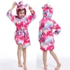 Winter Children Szlafrok Cartoon Animal Hooded Home Clothing Nightgown Flanel Koszulki Kąpiel Pajamas Cosplay Party 211109